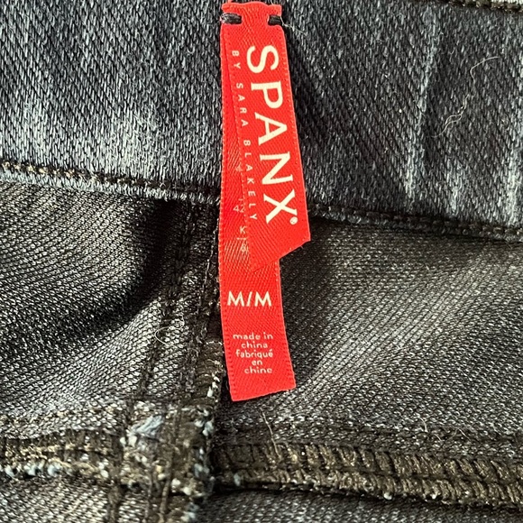 Spanx Jean-ish Ankle Leggings in Twilight Rinse Size Medium - Picture 11 of 11